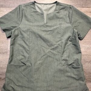 Women’s Scrub Set – Size Medium – Green – Gently Used